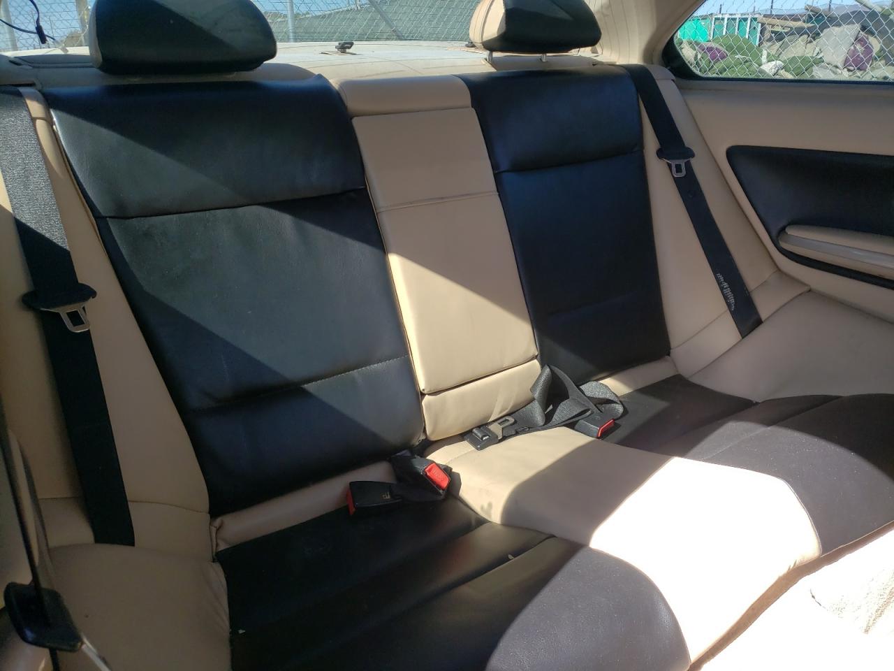 Photo 6 from auction – 2000 BMW 328 CI with VIN WBABM534XYJP01382
