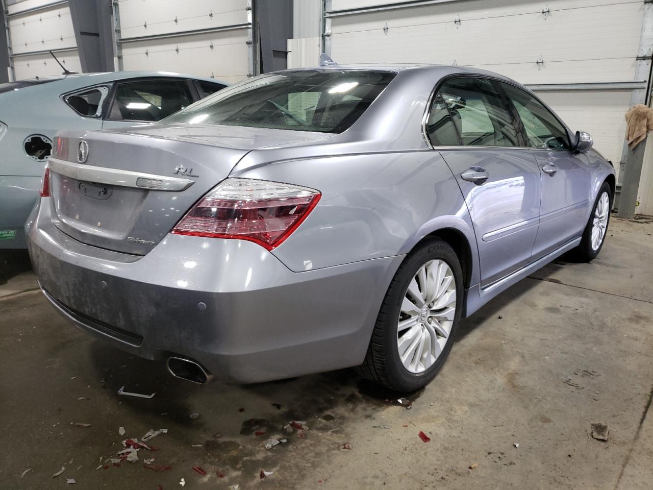 Photo 4 from auction – 2011 ACURA RL with VIN JH4KB2F61BC001006
