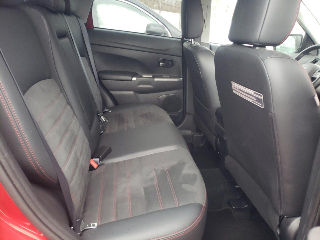 Photo 6 from auction – 2018 MITSUBISHI OUTLANDER with VIN JA4AR3AW2JU016350
