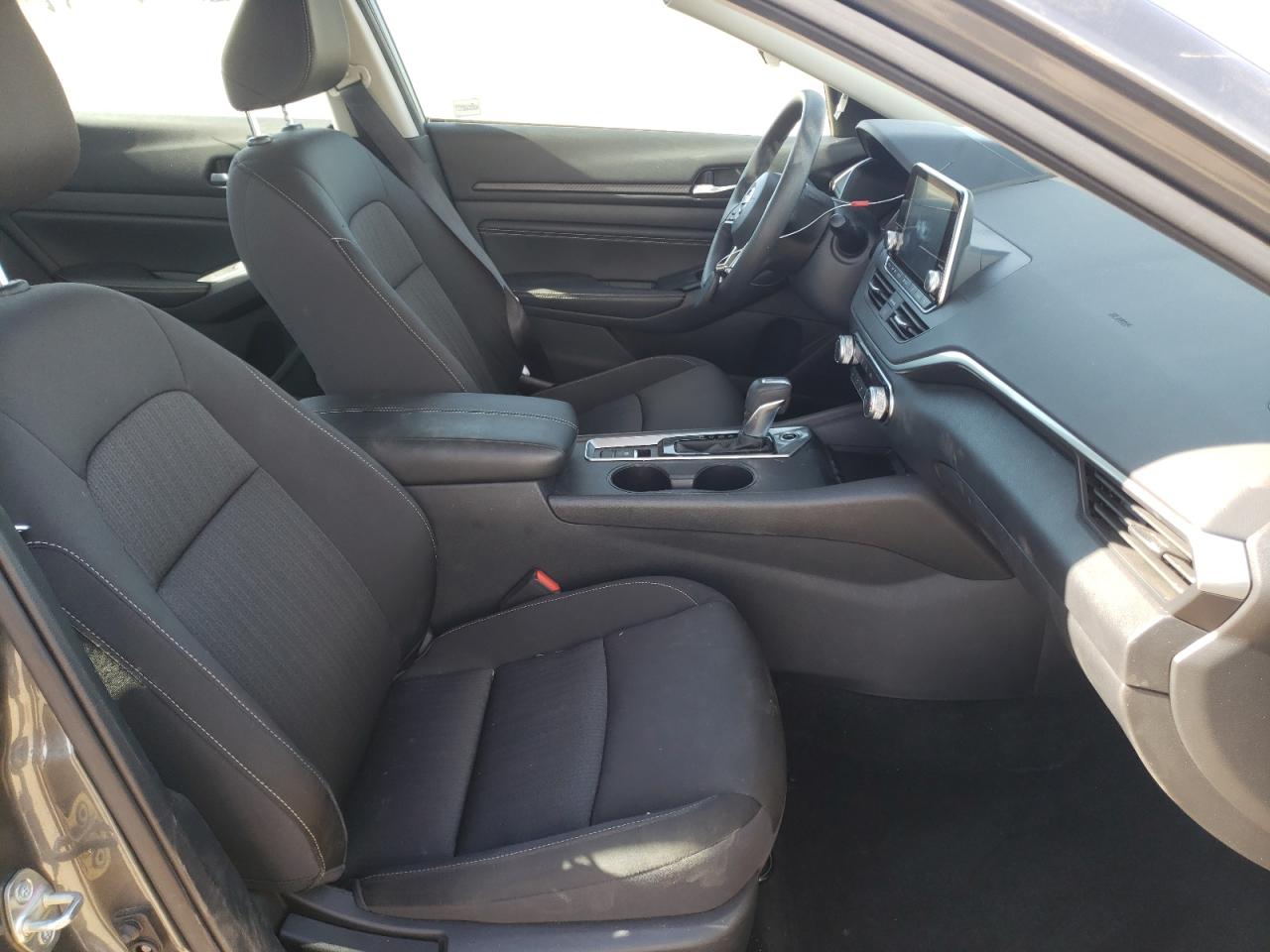 Photo 5 from auction – 2020 NISSAN ALTIMA with VIN 1N4BL4BW7LN305730