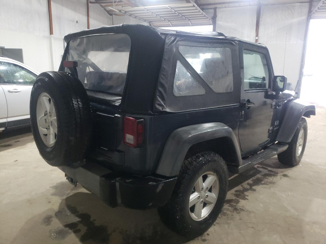 Photo 4 from auction – 2007 JEEP WRANGLER X with VIN 1J4FA24107L143751
