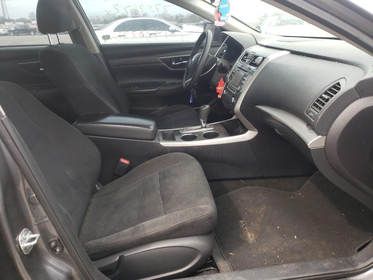 Photo 5 from auction – 2015 NISSAN ALTIMA 2.5 with VIN 1N4AL3AP2FN861156