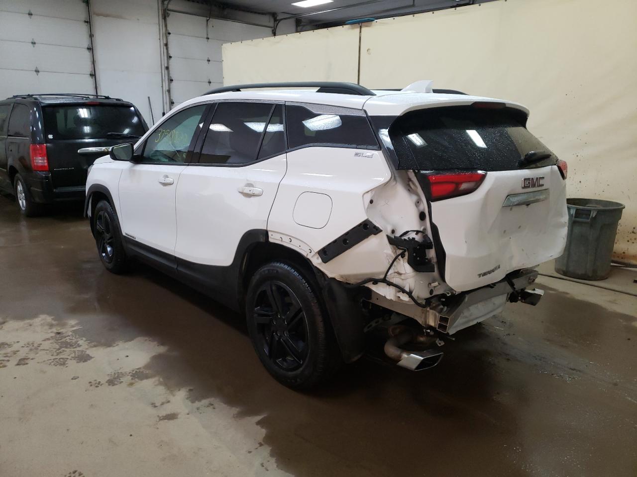 Photo 3 from auction – 2018 GMC TERRAIN SL with VIN 3GKALMEX3JL320088