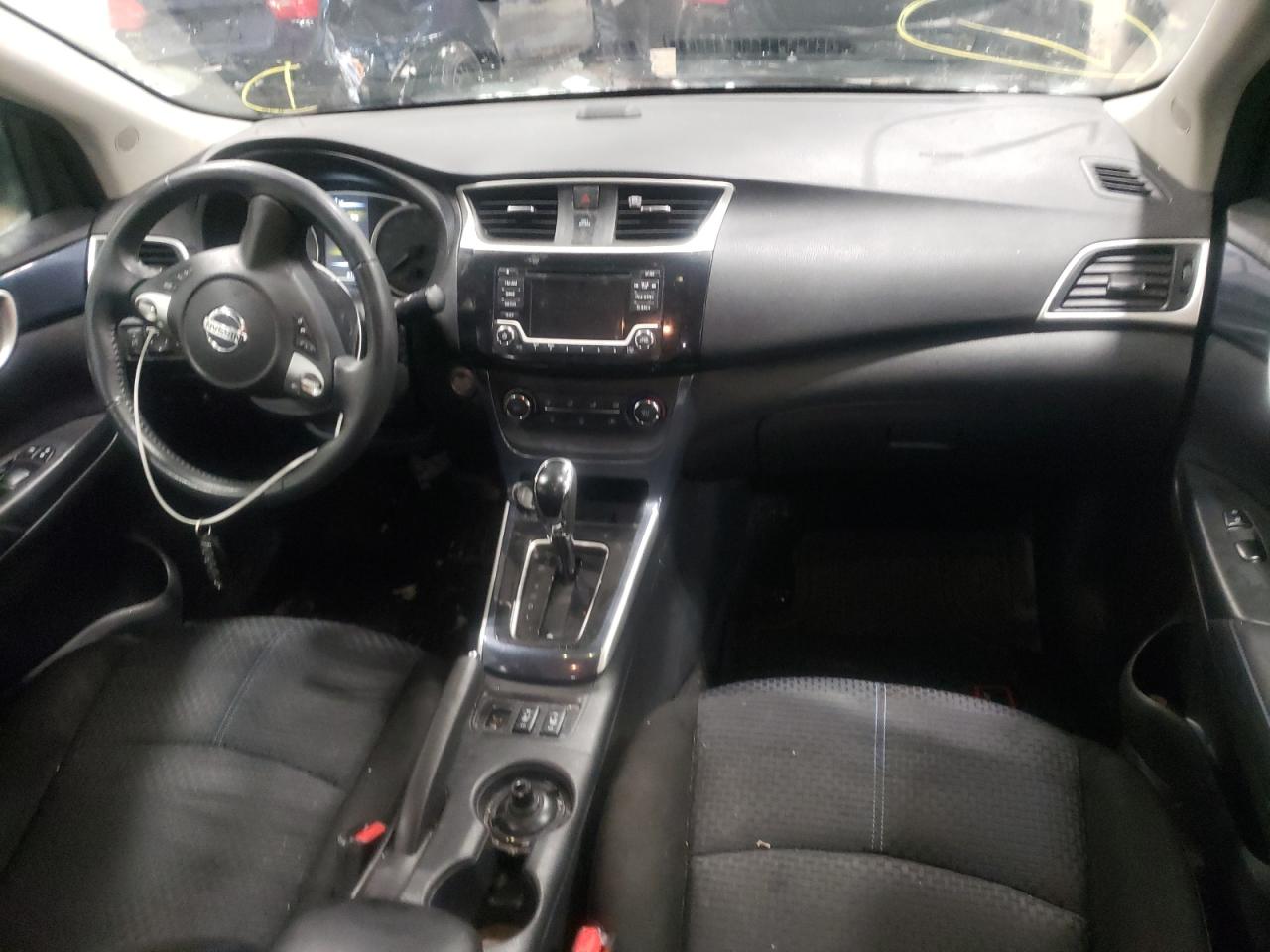 Photo 9 from auction – 2017 NISSAN SENTRA S with VIN 3N1AB7AP3HY212074