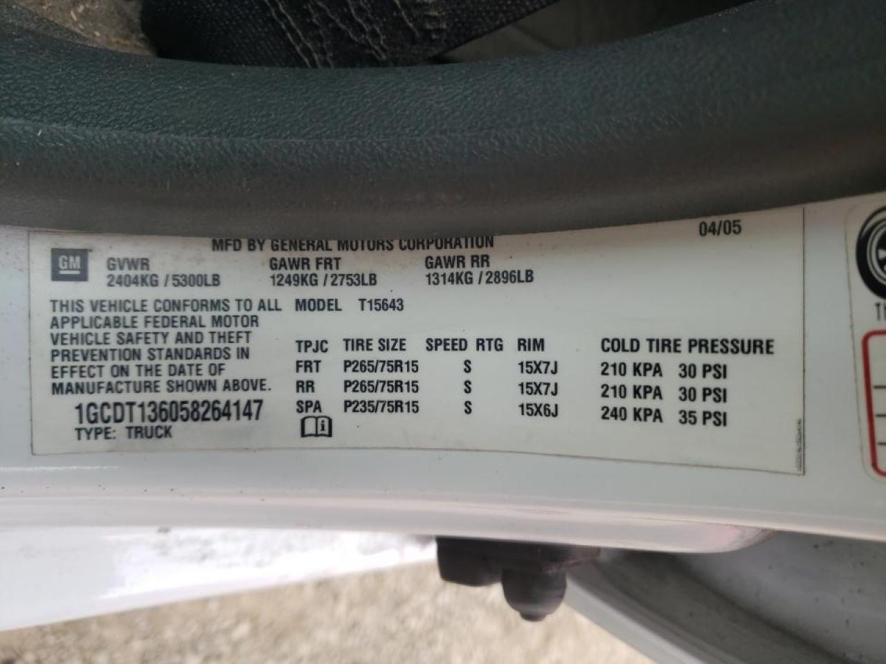 Photo 10 from auction – 2005 CHEVROLET COLORADO with VIN 1GCDT136058264147