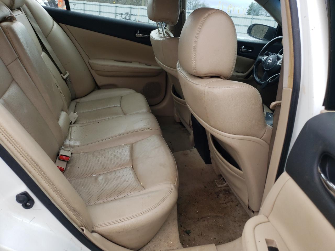 Photo 6 from auction – 2014 NISSAN MAXIMA S with VIN 1N4AA5AP4EC492019