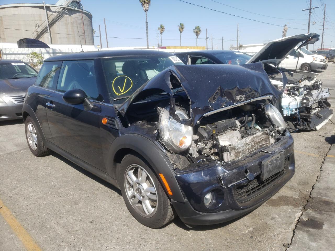 MINI COOPER 2013 with VIN WMWSU3C50DT682580 - Photo from auction