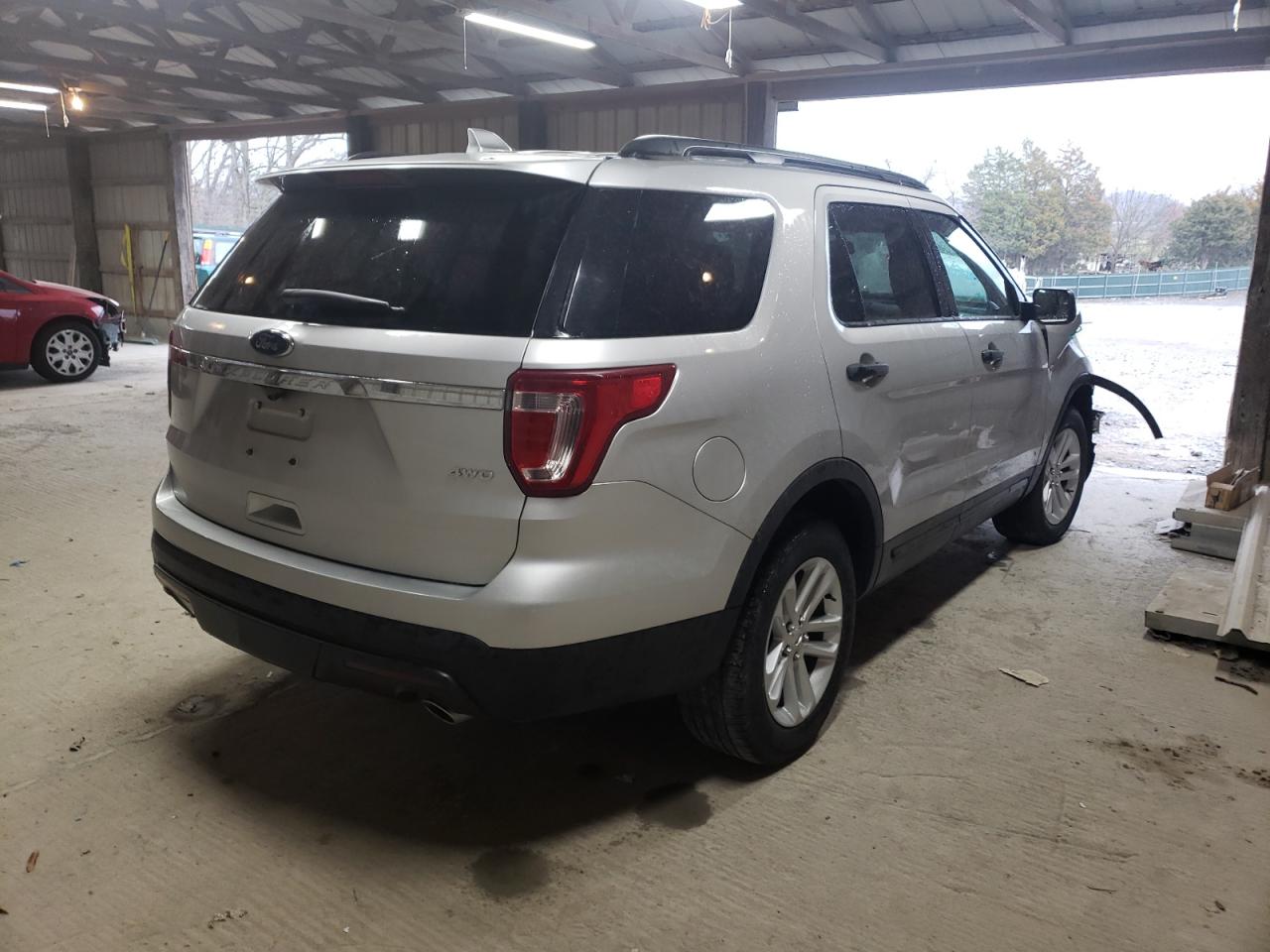 Photo 4 from auction – 2017 FORD EXPLORER with VIN 1FM5K8B89HGD23091