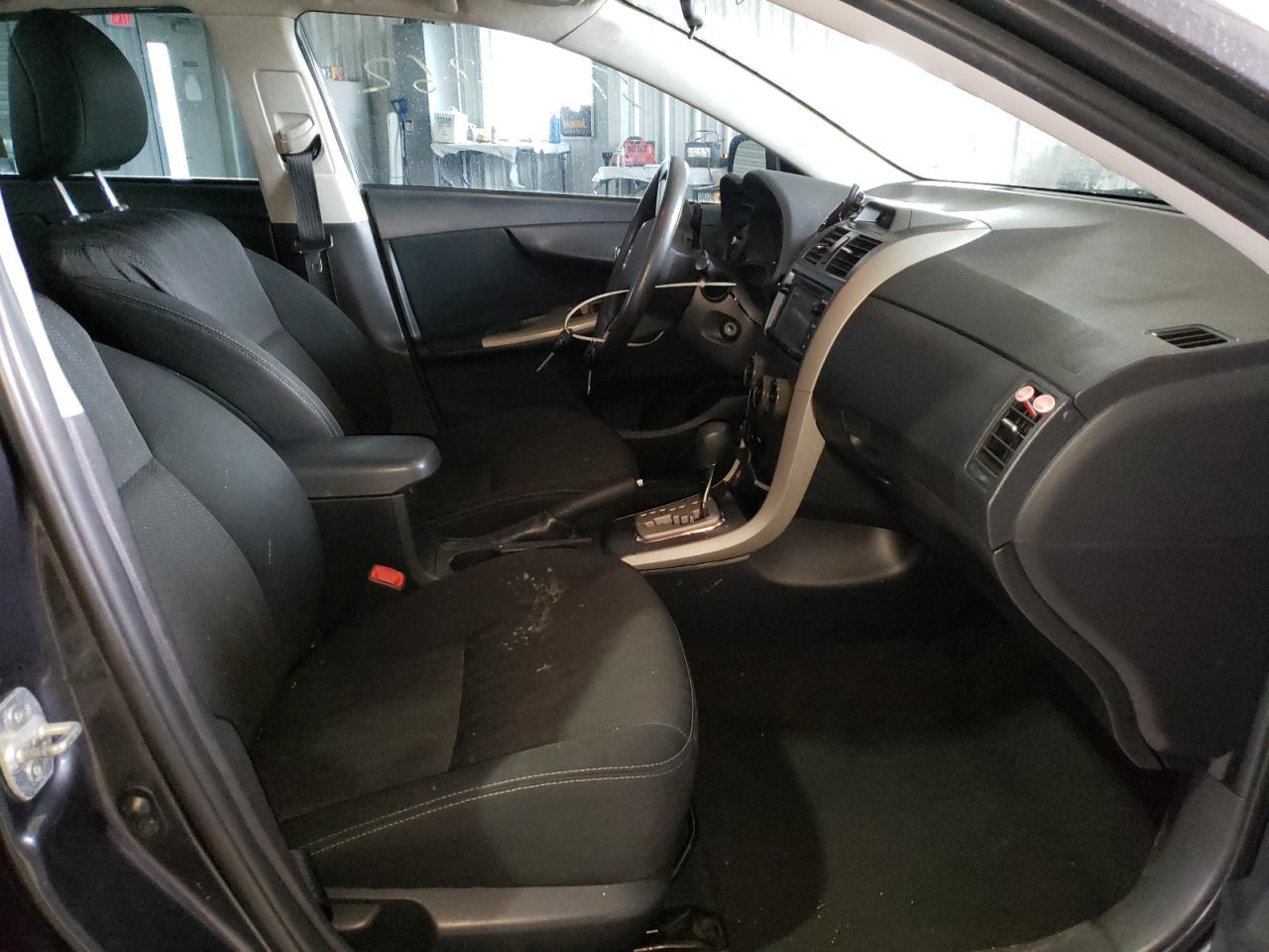 Photo 5 from auction – 2013 TOYOTA COROLLA BA with VIN 2T1BU4EE2DC034543