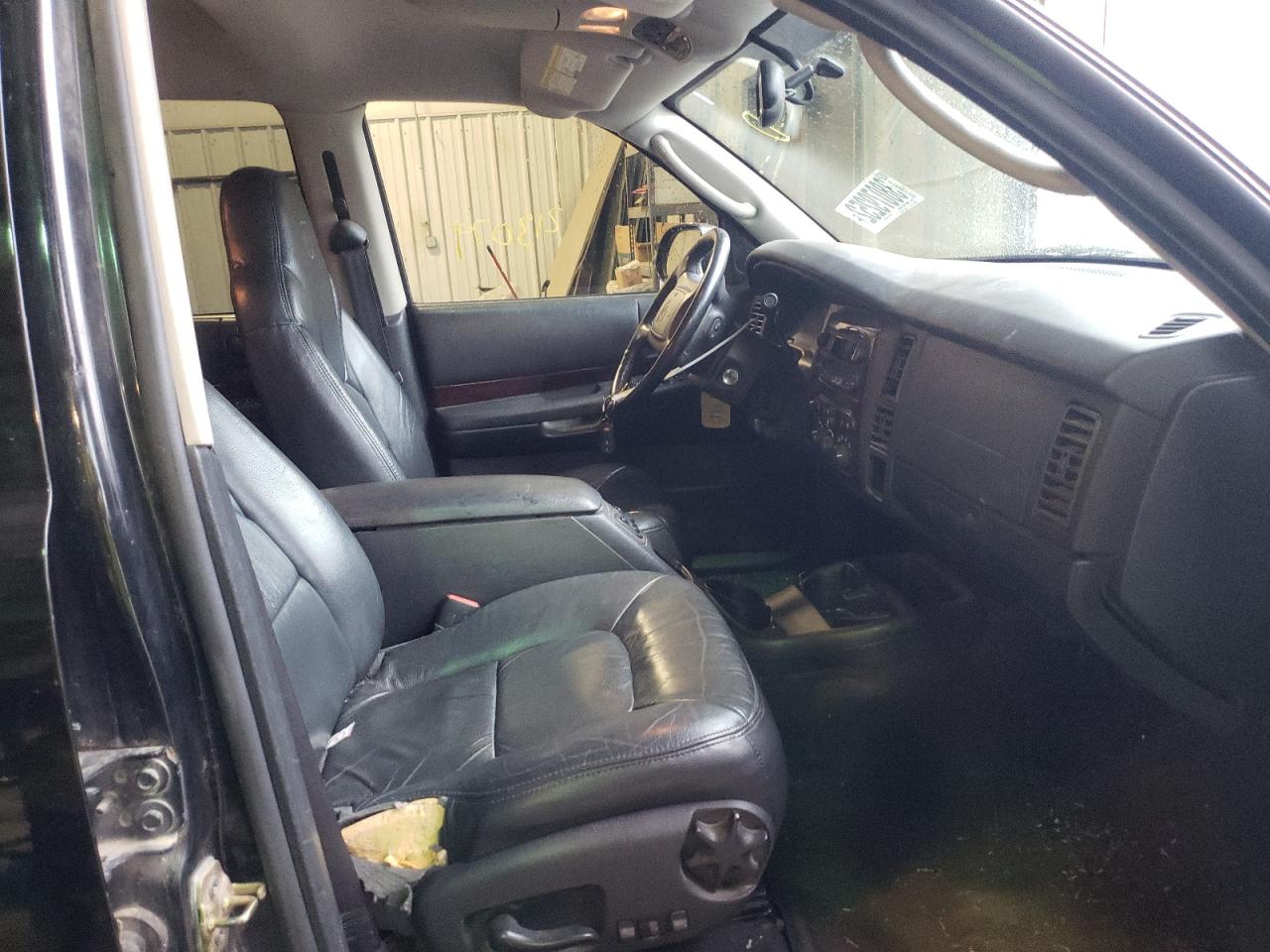 Photo 5 from auction – 2002 DODGE DURANGO SL with VIN 1B4HR58N02F100571