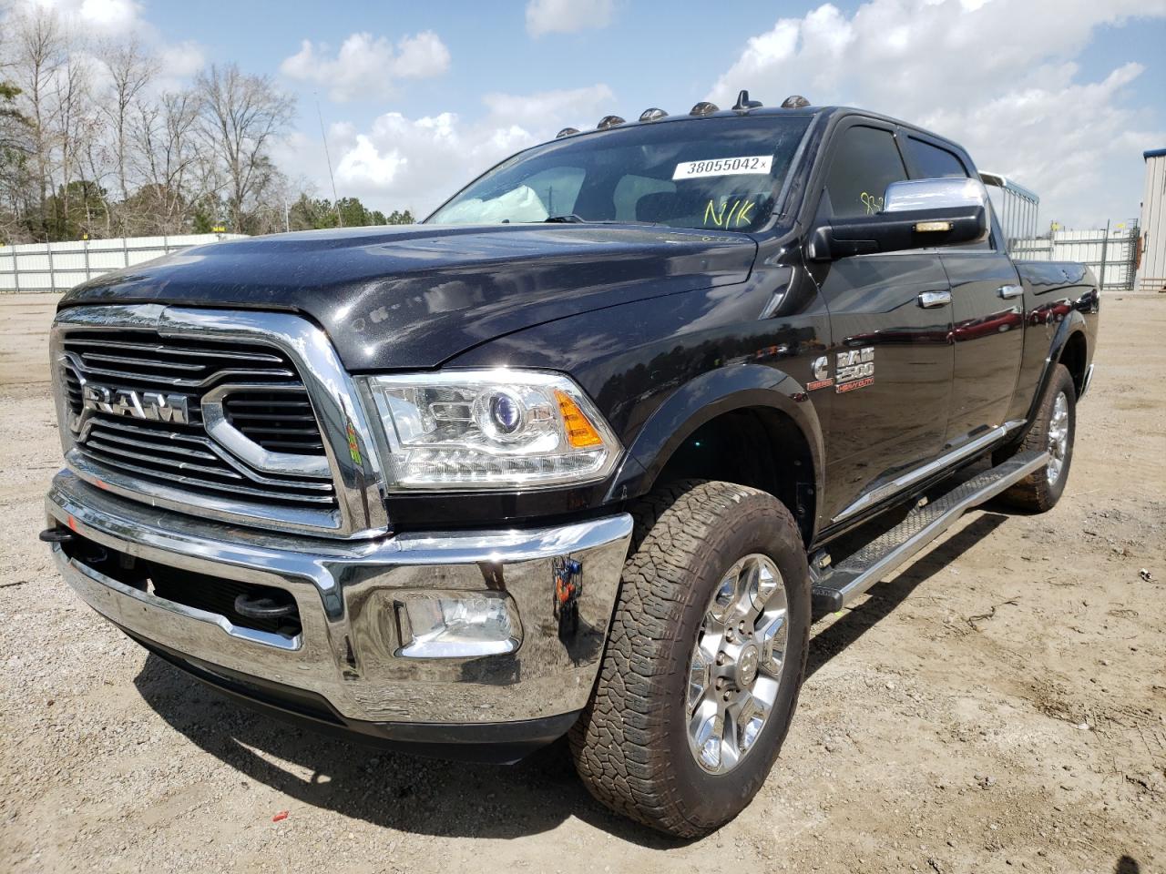 Photo 2 from auction – 2016 RAM 2500 LONGH with VIN 3C6UR5GL0GG332800