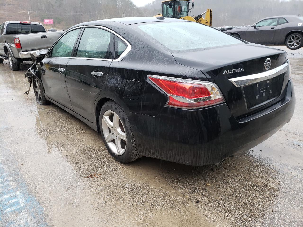 Photo 3 from auction – 2015 NISSAN ALTIMA 2.5 with VIN 1N4AL3AP2FC232198