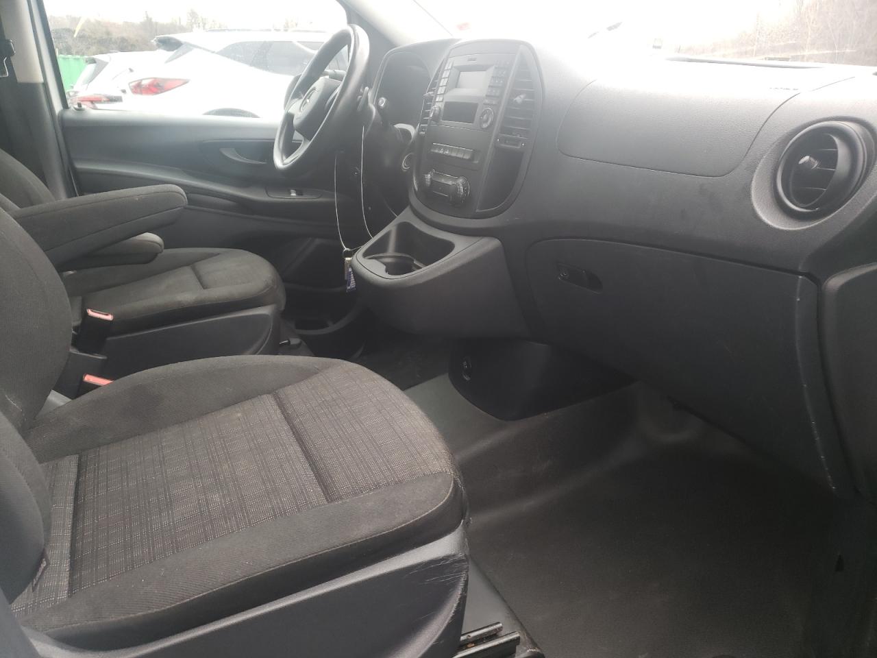 Photo 5 from auction – 2017 MERCEDES-BENZ METRIS with VIN WD3PG2EA3H3218171