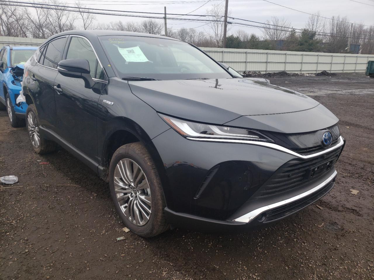 TOYOTA VENZA LIMI 2021 with VIN JTEAAAAH5MJ081326 - Photo from auction
