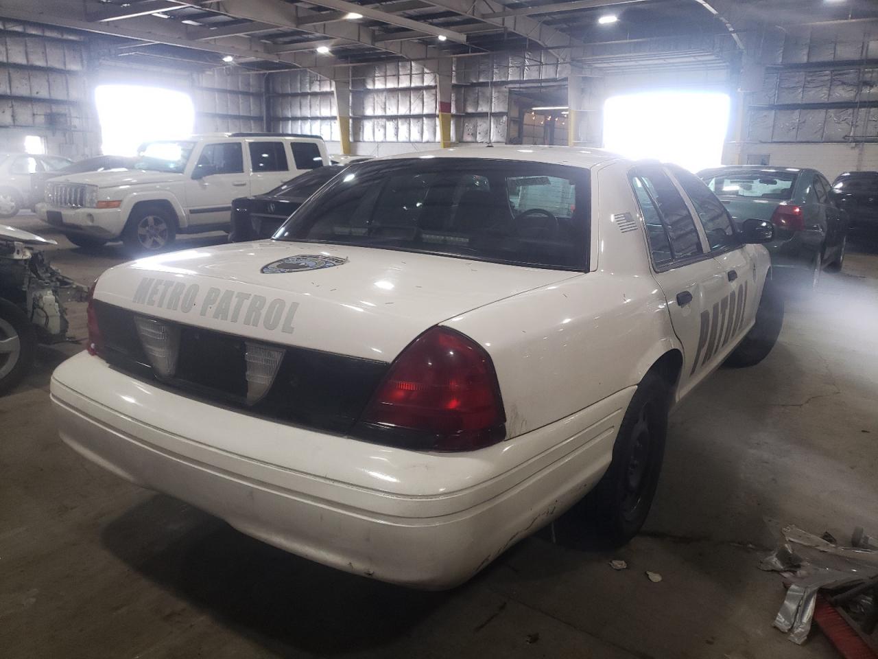 Photo 4 from auction – 2008 FORD CROWN VICT with VIN 2FAFP71V58X163366