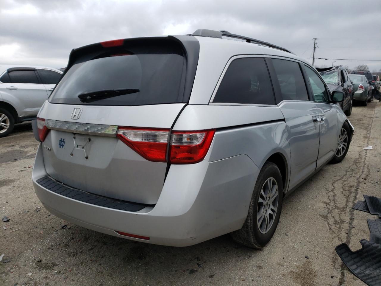 Photo 4 from auction – 2011 HONDA ODYSSEY EX with VIN 5FNRL5H6XBB012200