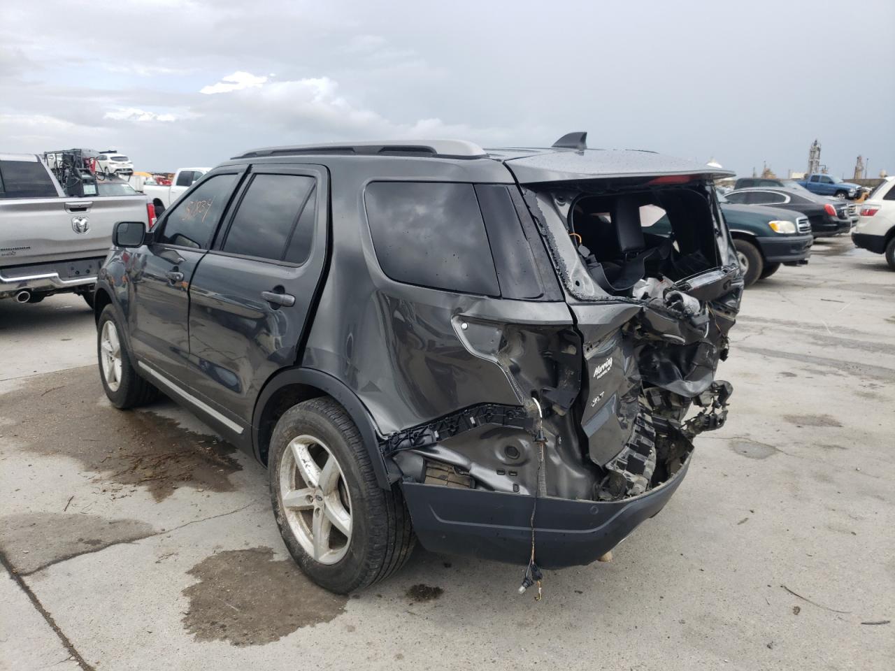 Photo 3 from auction – 2019 FORD EXPLORER X with VIN 1FM5K7D84KGA04065