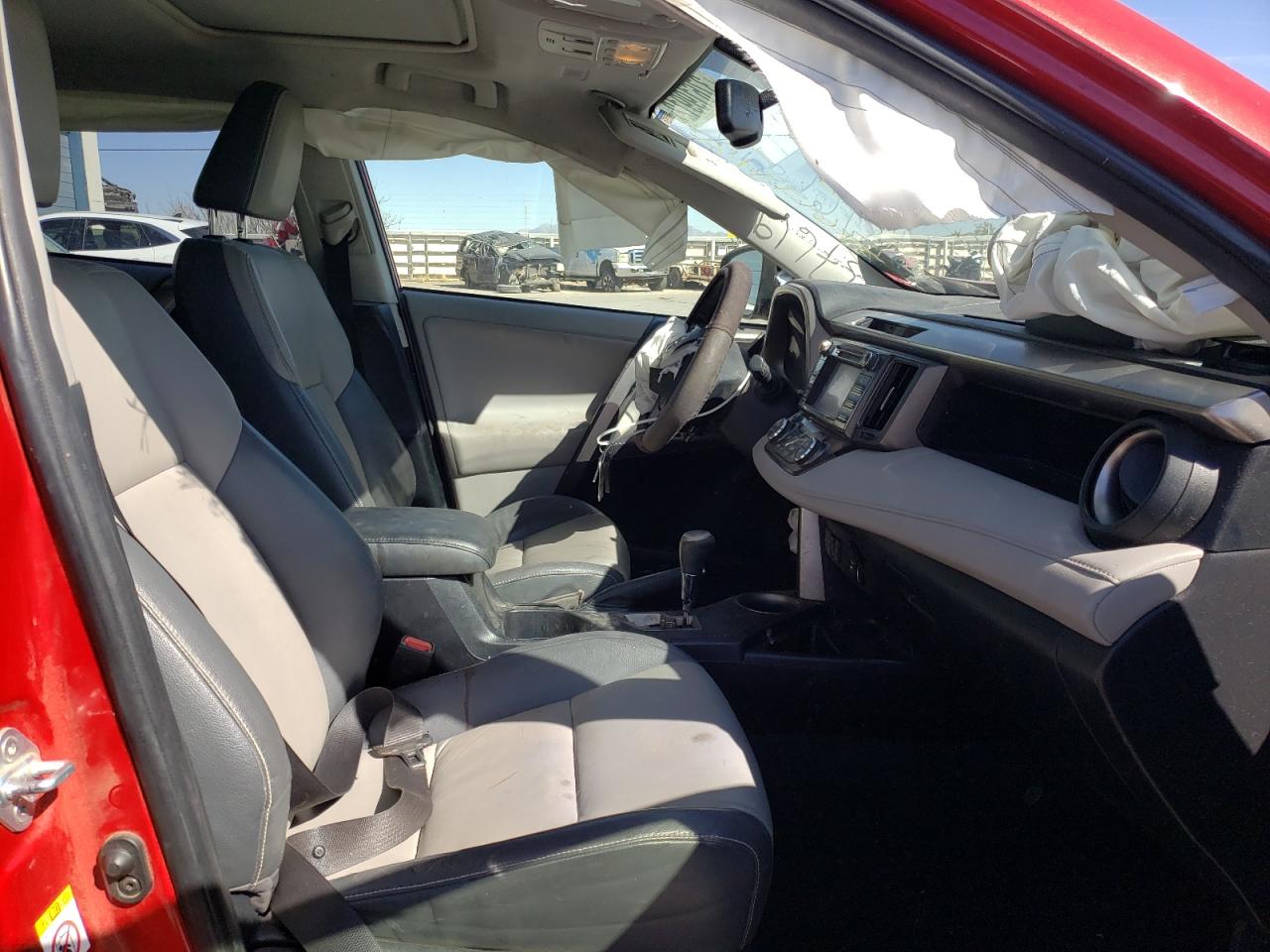Photo 5 from auction – 2013 TOYOTA RAV4 LIMIT with VIN JTMYFREV5DD001136
