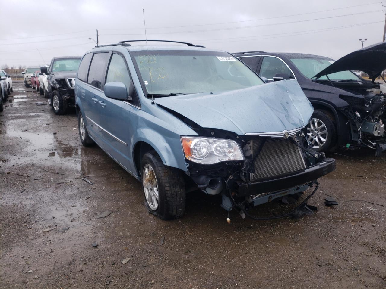 Photo 1 from auction – 2010 CHRYSLER TOWN & COU with VIN 2A4RR5D15AR204128