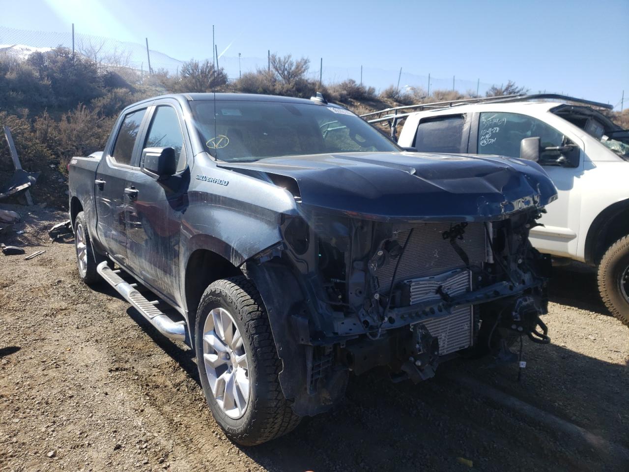 CHEVROLET silverado 2020 with VIN 3GCPYBEK8LG348223 - Photo from auction