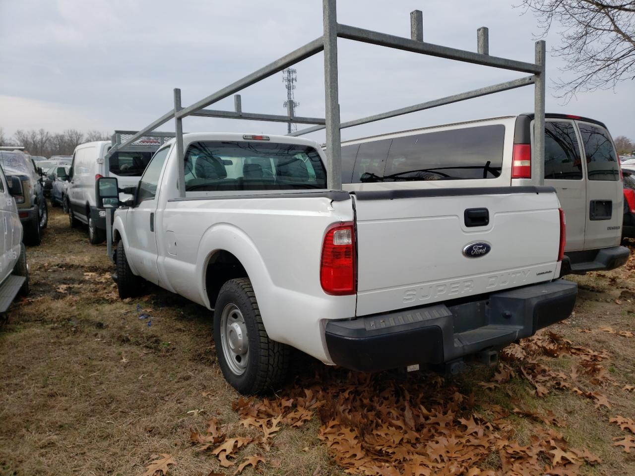 Photo 3 from auction – 2015 FORD F250 SUPER with VIN 1FTBF2A69FEA44435