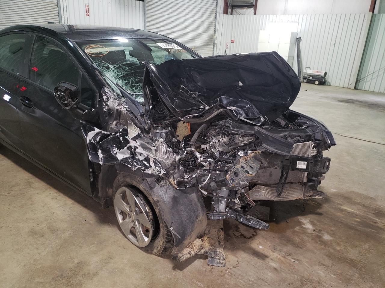 Photo 9 from auction – 2018 CHEVROLET CRUZE LS with VIN 1G1BC5SM0J7112988