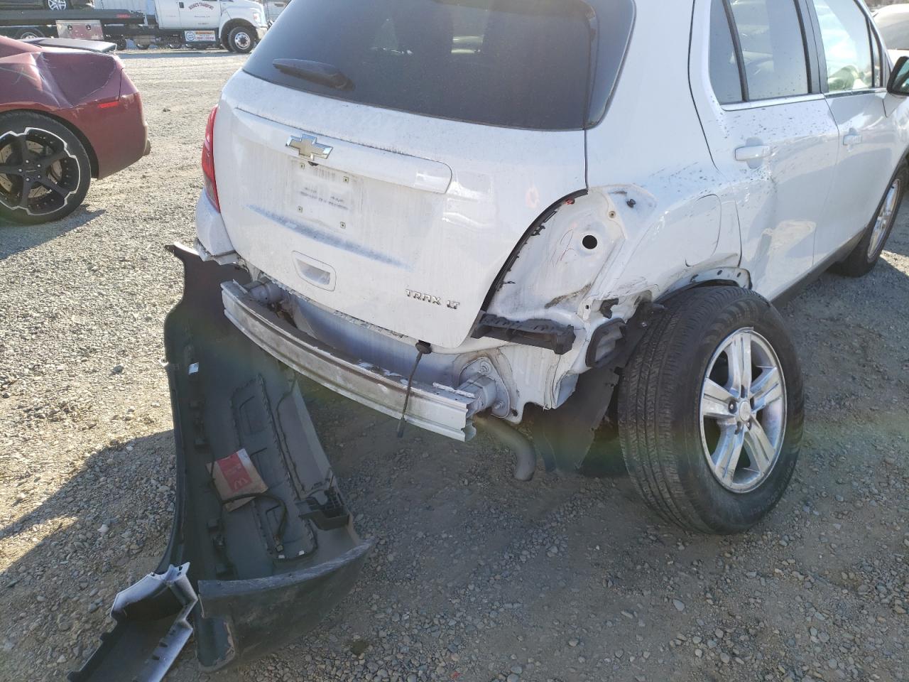 Photo 9 from auction – 2016 CHEVROLET TRAX 1LT with VIN 3GNCJLSB5GL278522