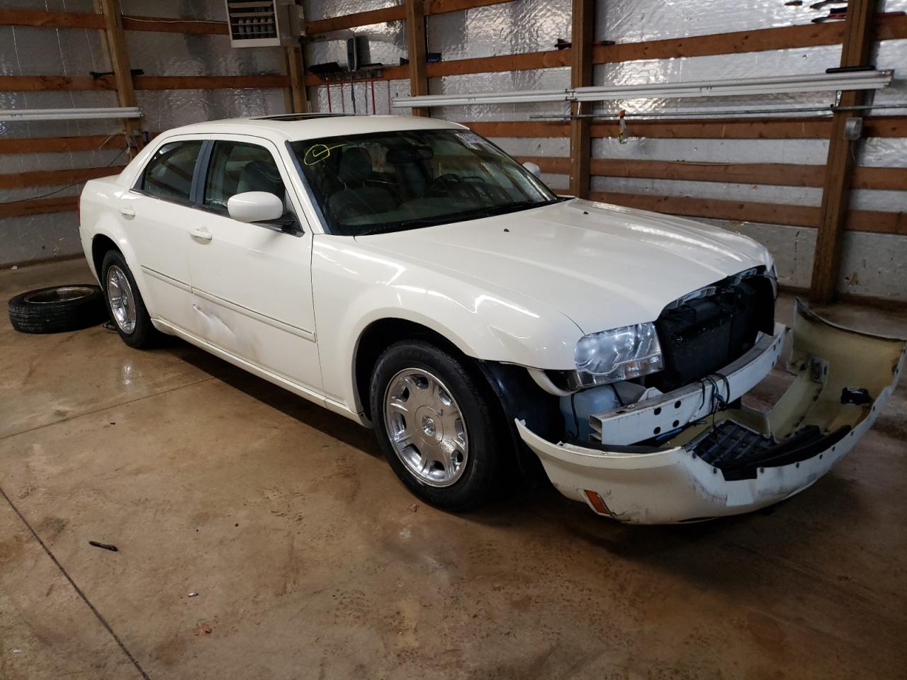 Photo 1 from auction – 2007 CHRYSLER 300 TOURIN with VIN 2C3KA53G97H810460