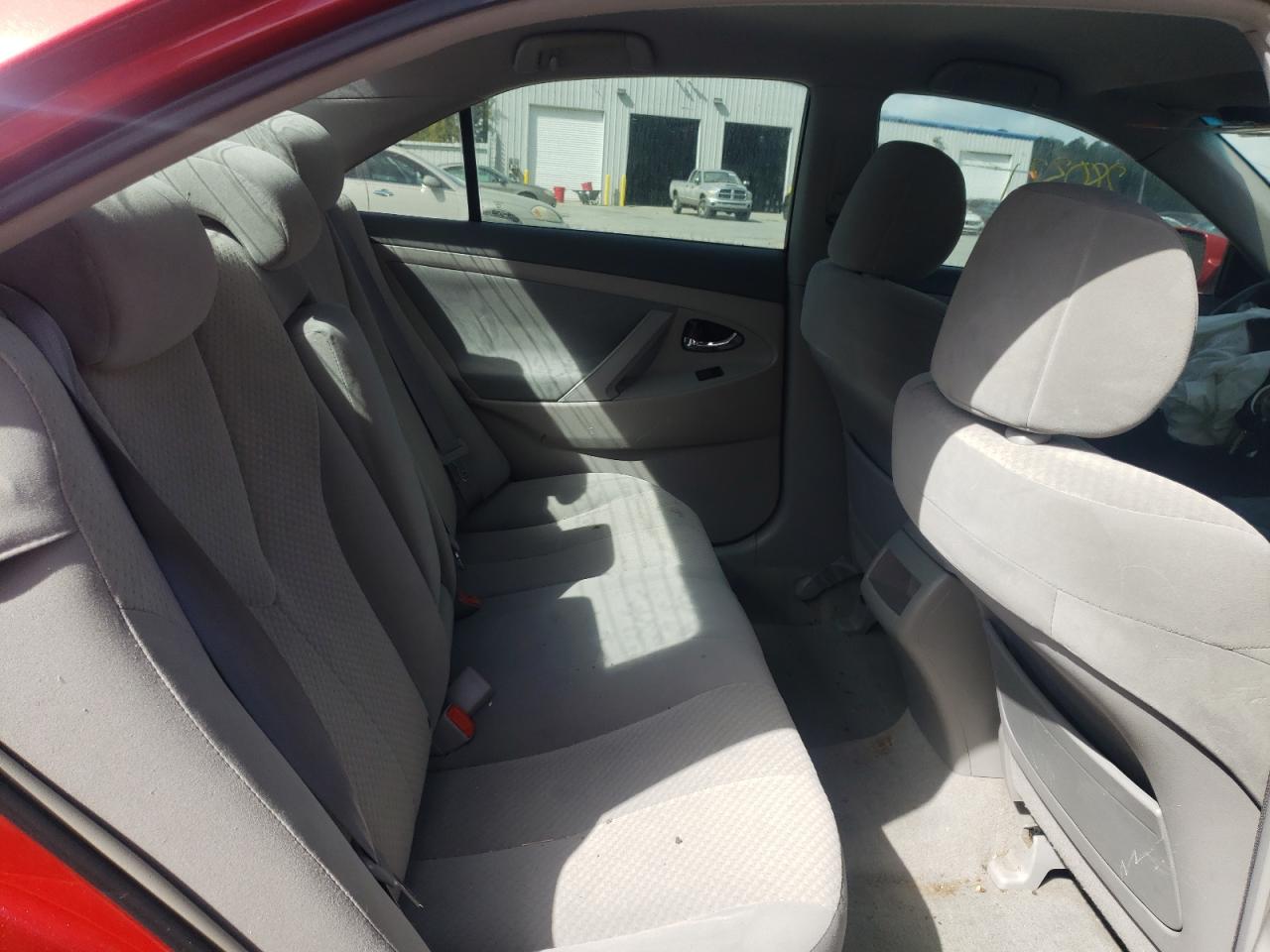 Photo 6 from auction – 2007 TOYOTA CAMRY CE with VIN 4T1BE46K07U185952