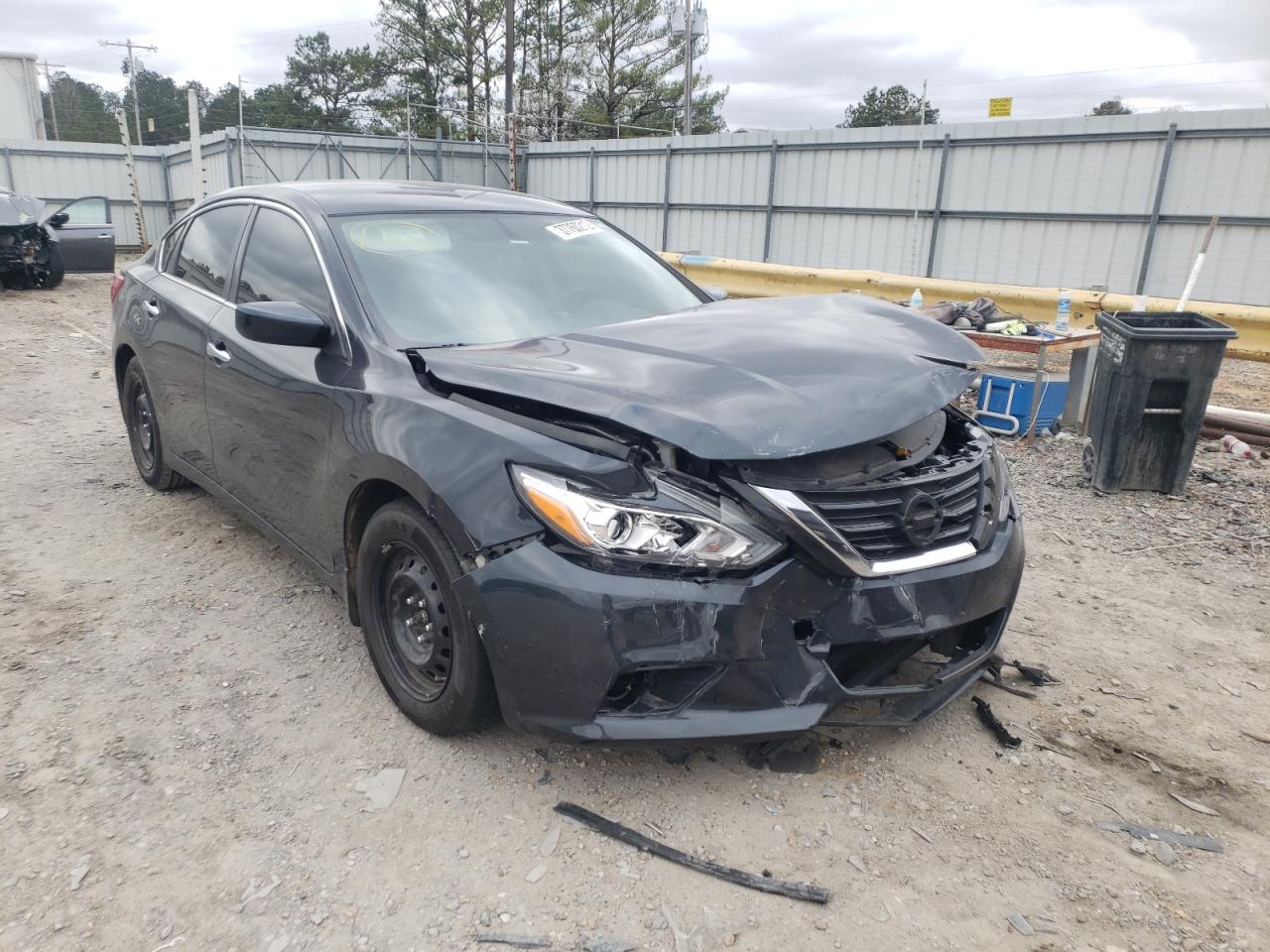 NISSAN ALTIMA 2.5 2017 with VIN 1N4AL3AP2HN365311 - Photo from auction
