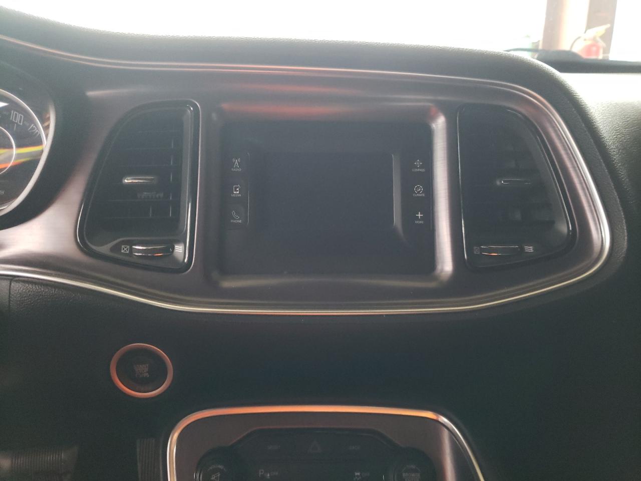 Photo 9 from auction – 2015 DODGE CHALLENGER with VIN 2C3CDZAT6FH924479
