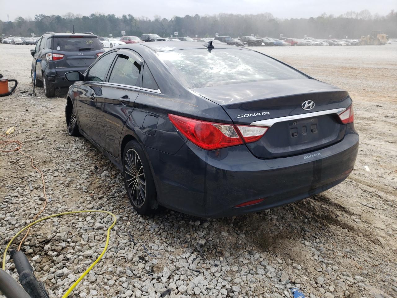 Photo 3 from auction – 2013 HYUNDAI SONATA GLS with VIN 5NPEB4AC3DH673079