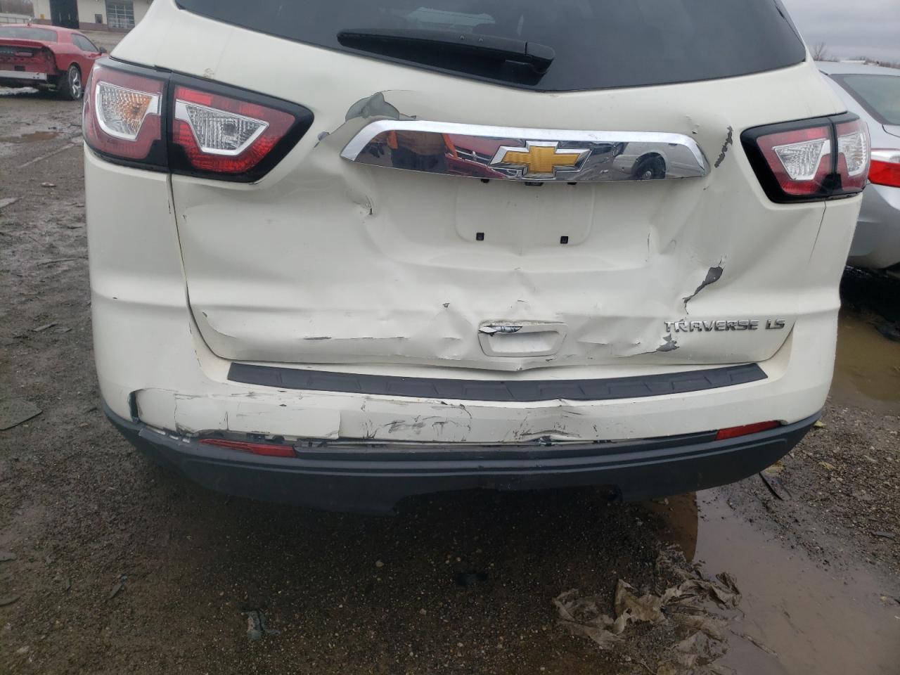 Photo 9 from auction – 2014 CHEVROLET TRAVERSE L with VIN 1GNKRFED5EJ190917