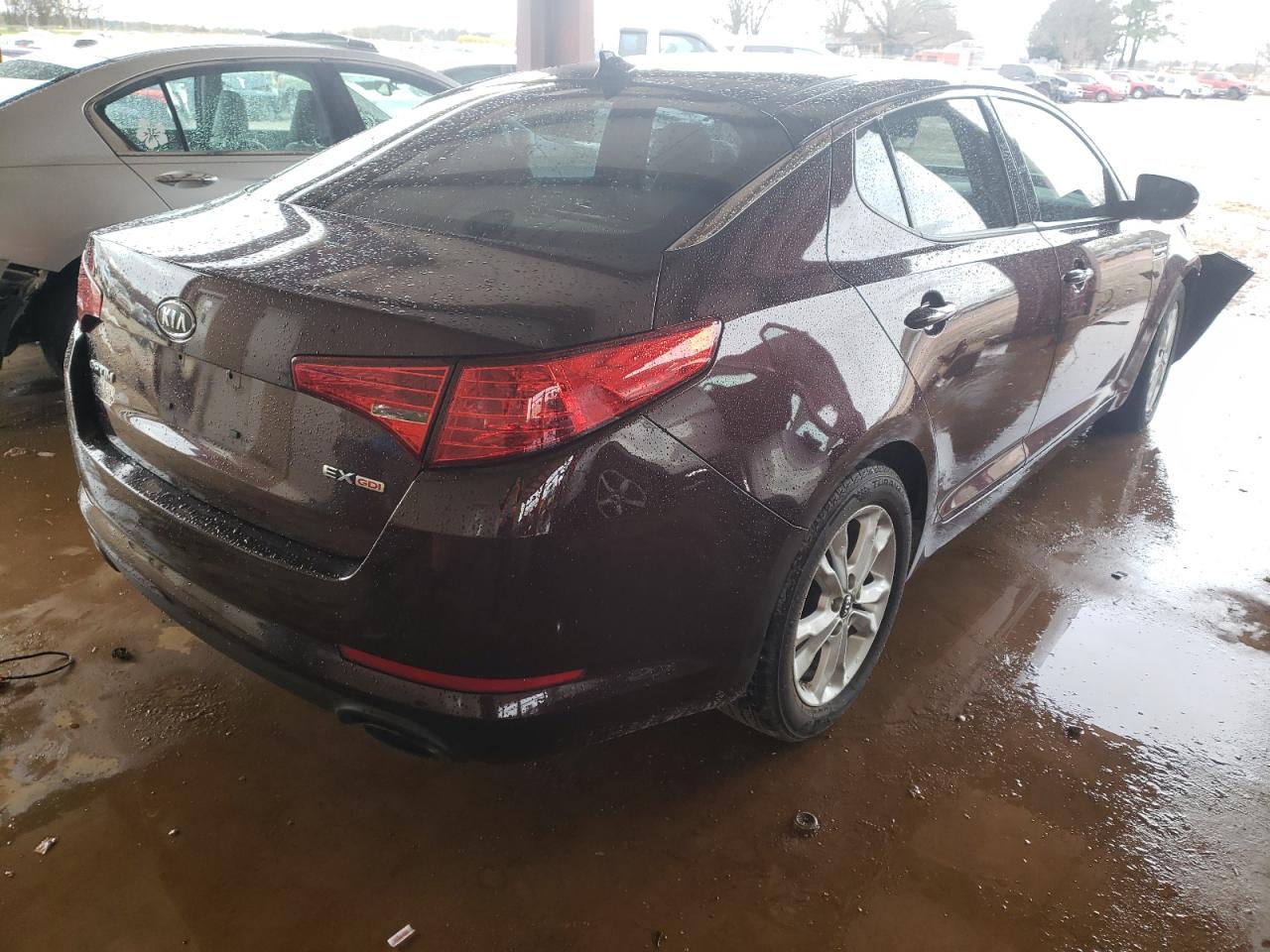 Photo 4 from auction – 2011 KIA OPTIMA EX with VIN KNAGN4A77B5094979