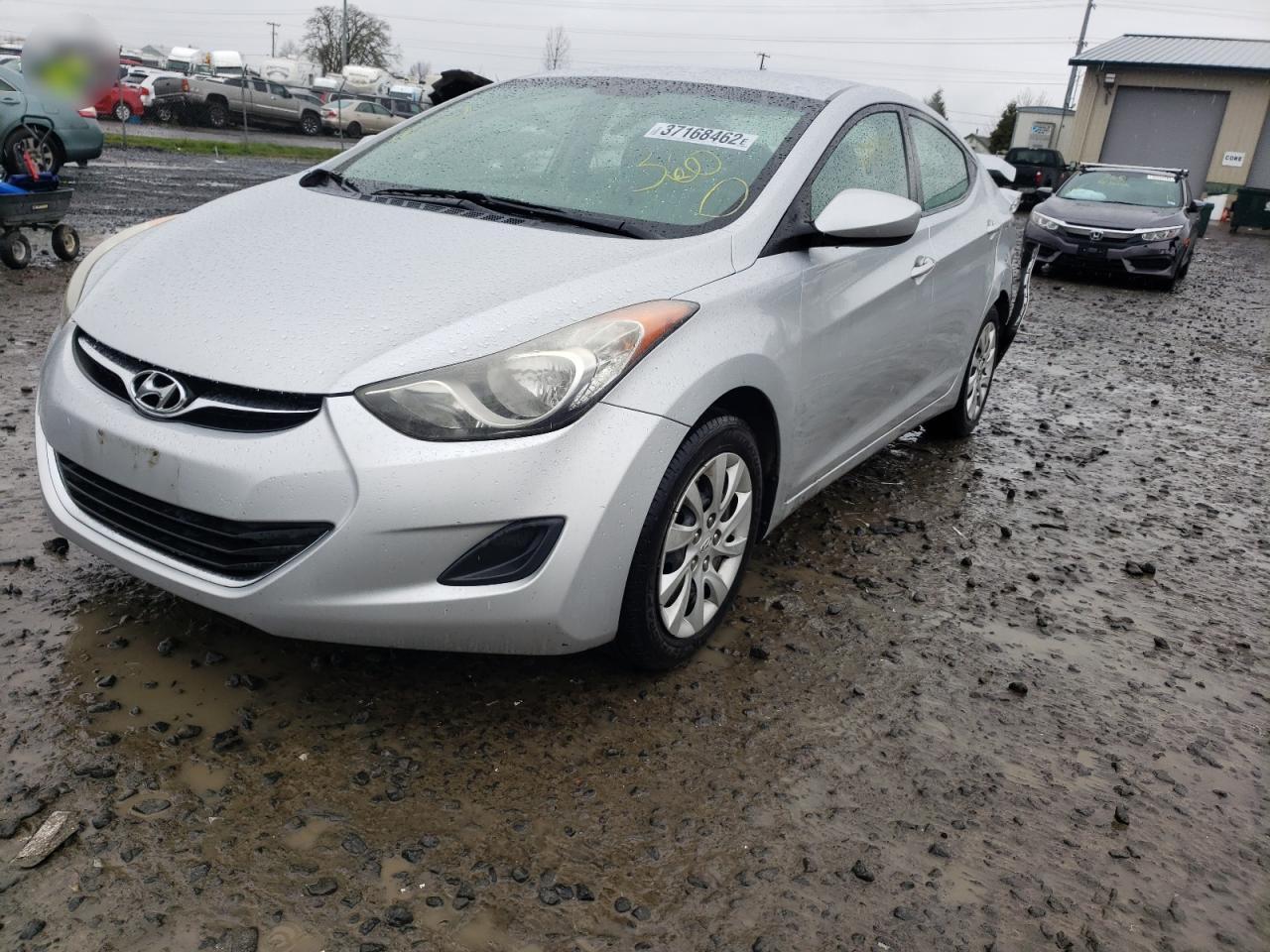 Photo 2 from auction – 2011 HYUNDAI ELANTRA with VIN 5NPDH4AE5BH054492