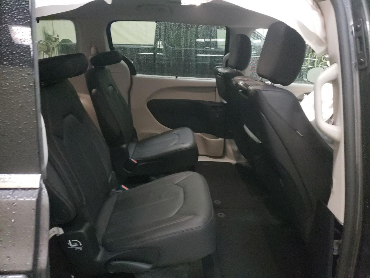 Foto 6 de la subasta – 2020 CHRYSLER PACIFICA T con VIN 2C4RC1EG1LR138053