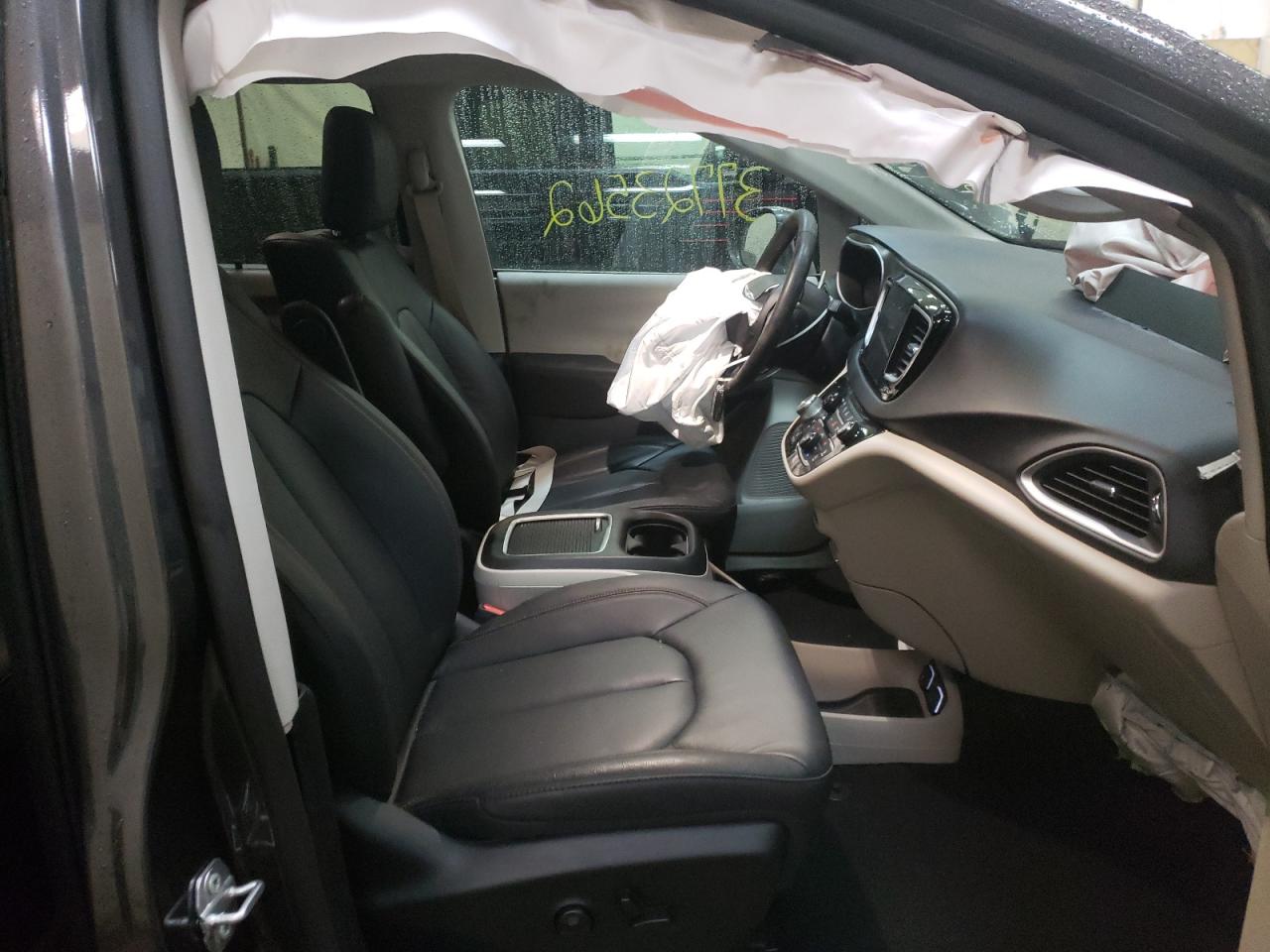 Foto 5 de la subasta – 2020 CHRYSLER PACIFICA T con VIN 2C4RC1EG1LR138053