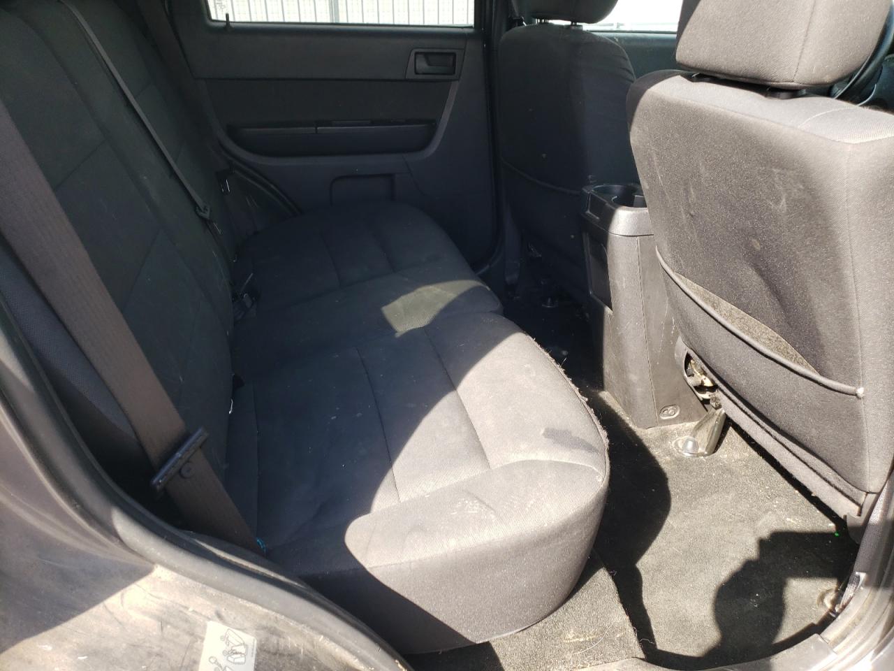 Photo 6 from auction – 2012 FORD ESCAPE XLT with VIN 1FMCU0DG5CKA71563