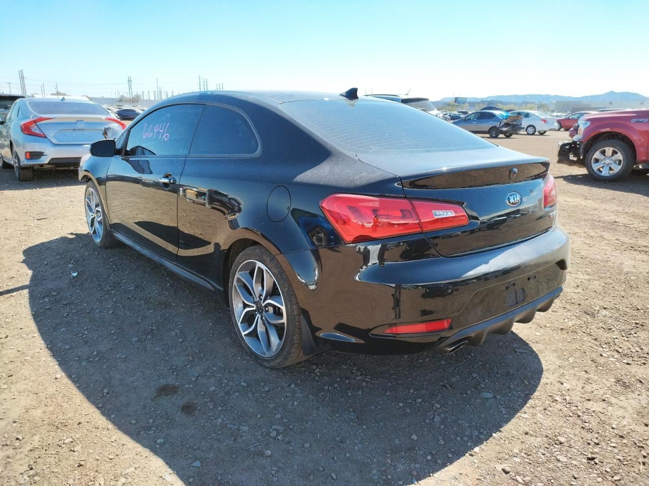 Photo 3 from auction – 2016 KIA FORTE SX with VIN KNAFZ6A33G5592225