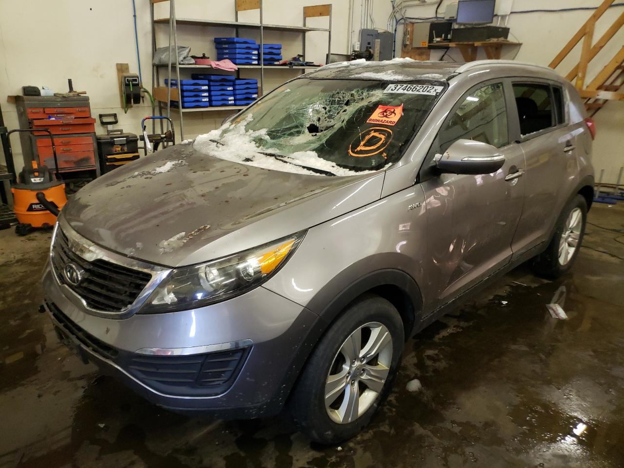 Photo 2 from auction – 2012 KIA SPORTAGE L with VIN KNDPBCA24C7234745