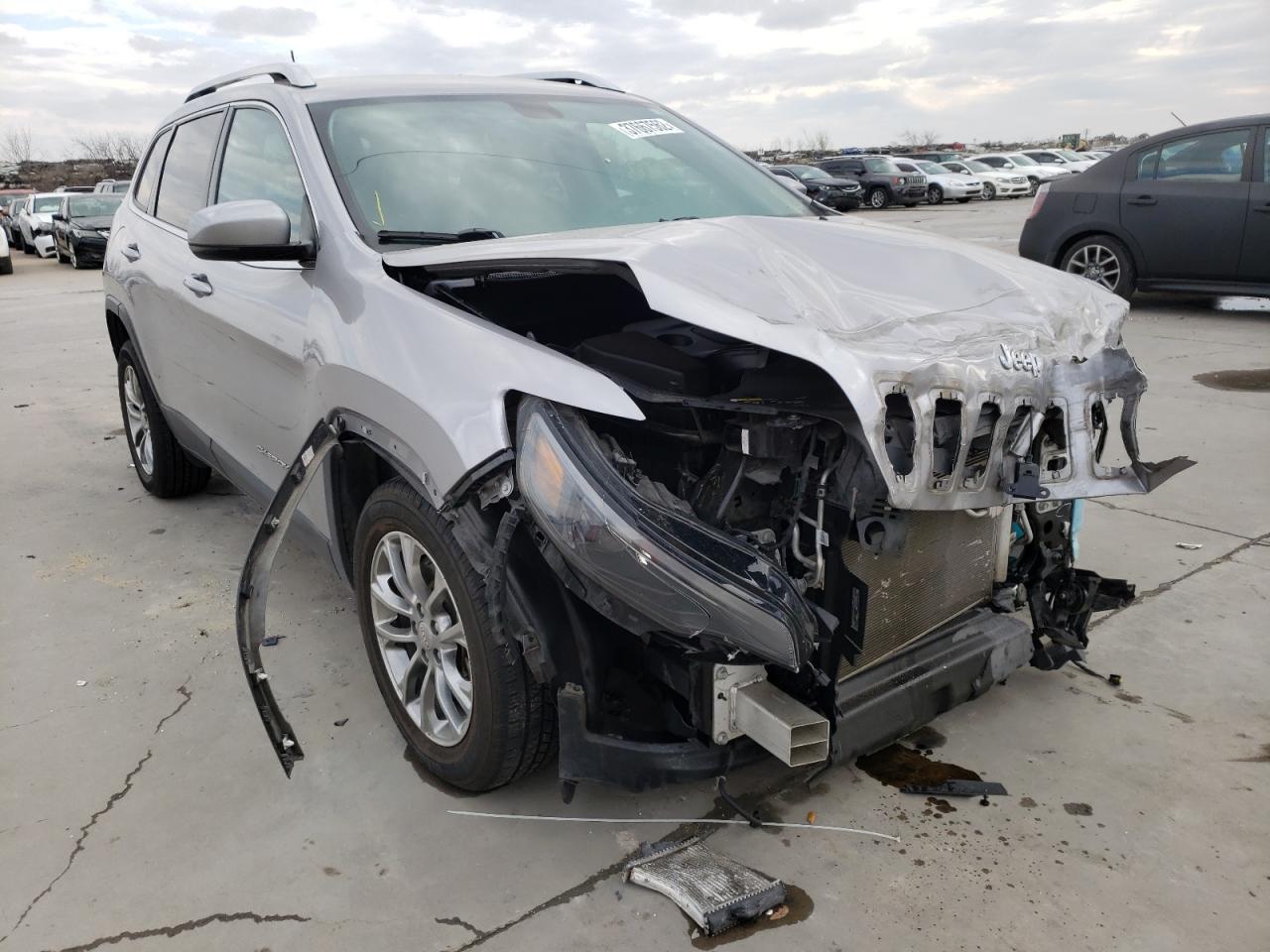 Photo 1 from auction – 2019 JEEP CHEROKEE L with VIN 1C4PJLLB2KD403421