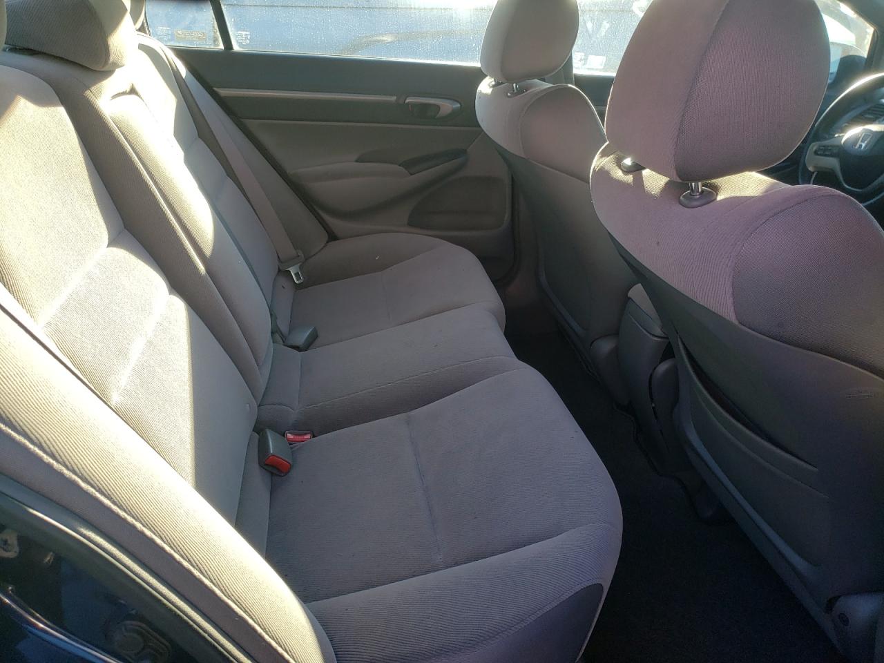 Photo 6 from auction – 2006 HONDA CIVIC with VIN JHMFA16846S013808