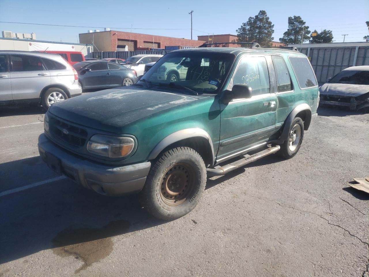 Photo 2 from auction – 1999 FORD EXPLORER with VIN 1FMYU24EXXUB30097