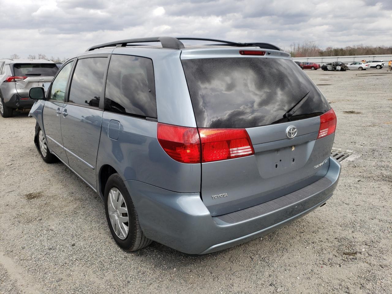 Photo 3 from auction – 2004 TOYOTA SIENNA CE with VIN 5TDZA23C84S100274