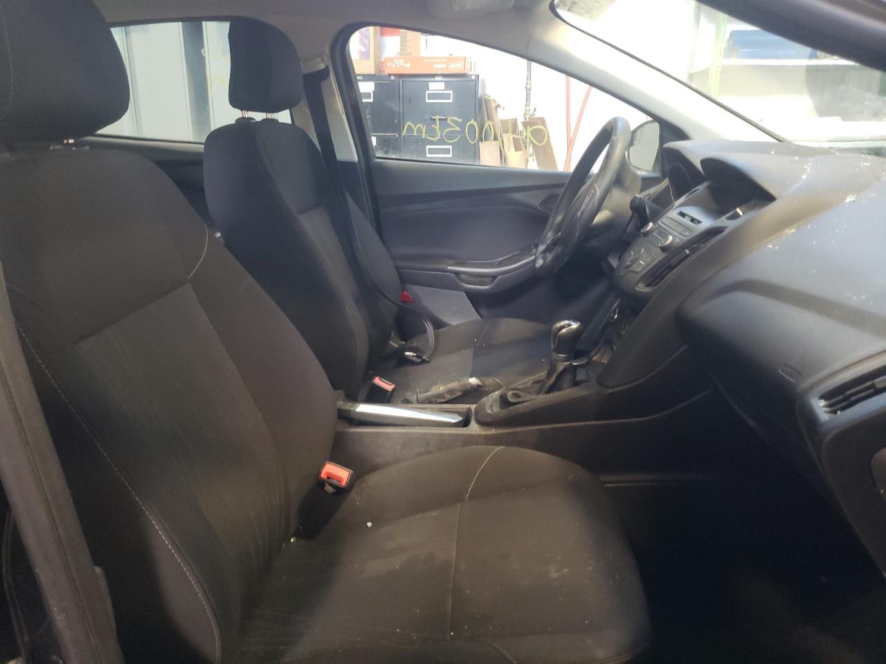 Photo 5 from auction – 2015 FORD FOCUS S with VIN 1FADP3E29FL225006