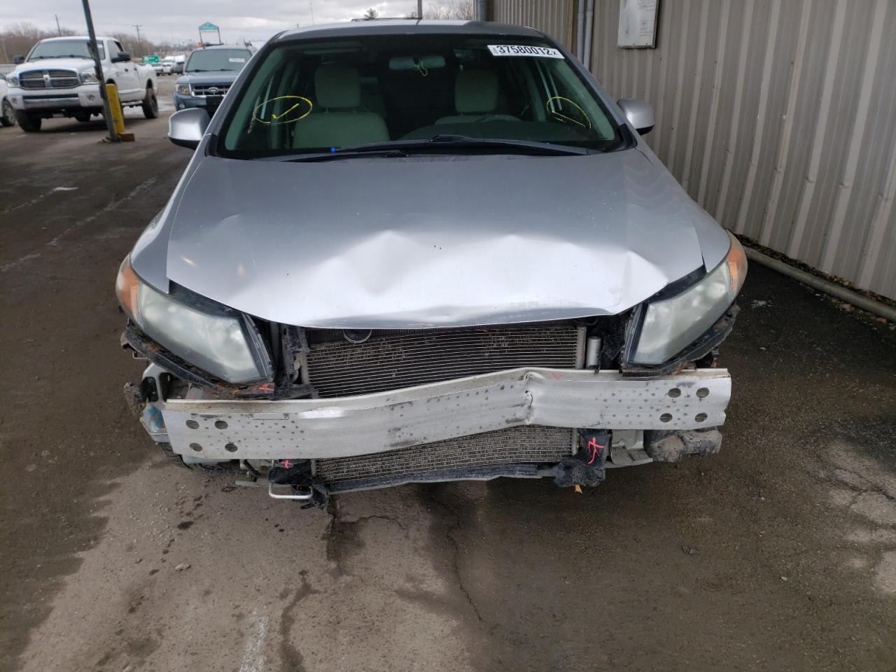 Photo 9 from auction – 2012 HONDA CIVIC LX with VIN 2HGFB2F59CH303041