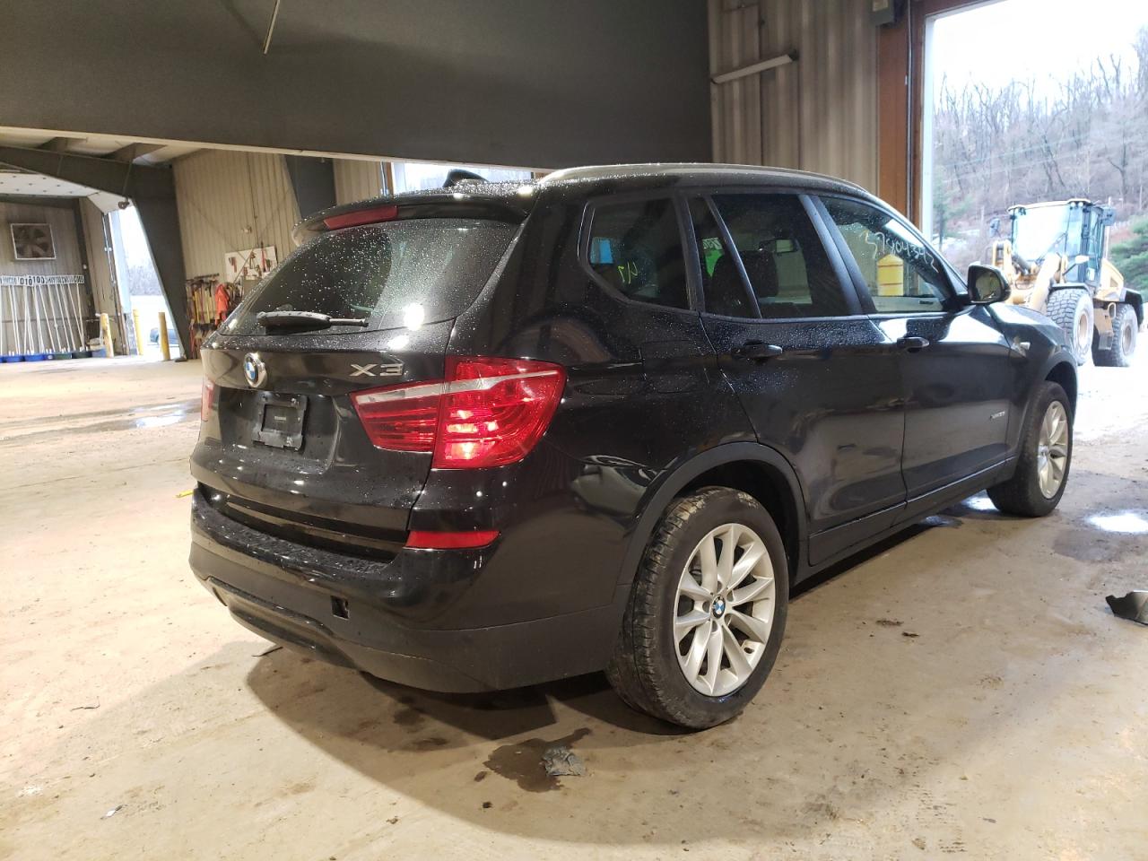 Photo 4 from auction – 2017 BMW X3 XDRIVE2 with VIN 5UXWX9C36H0T23883