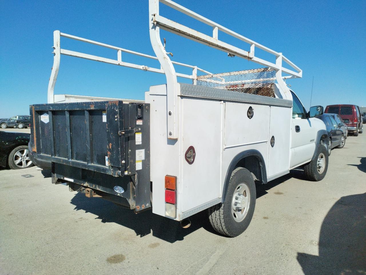 Photo 4 from auction – 2007 CHEVROLET SILVERADO with VIN 1GBHC24U67E122026