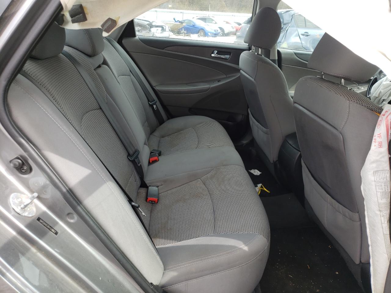 Photo 6 from auction – 2013 HYUNDAI SONATA GLS with VIN 5NPEB4AC4DH509663