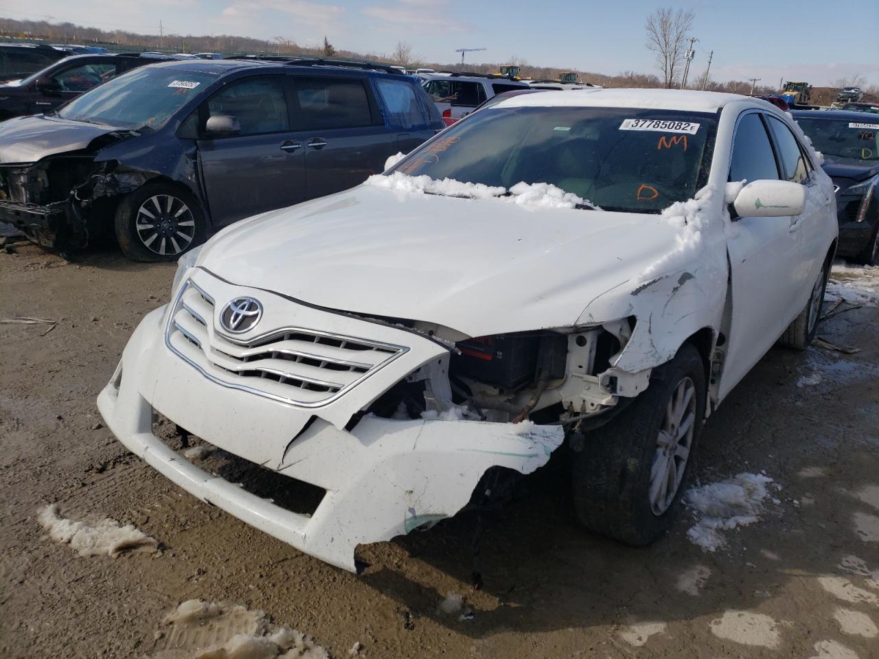 Photo 2 from auction – 2010 TOYOTA CAMRY BASE with VIN 4T4BF3EK6AR050383